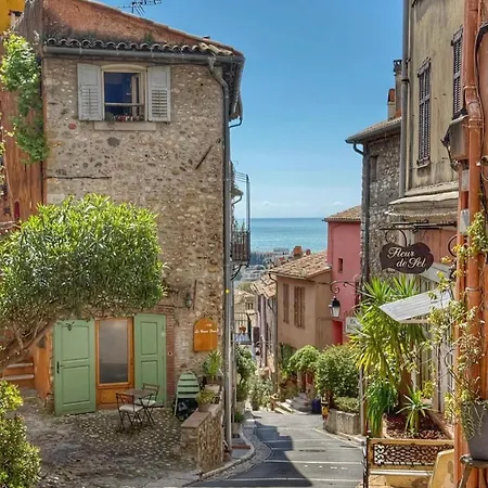 Cozy Beachside In Cros De - Luna Apartment *